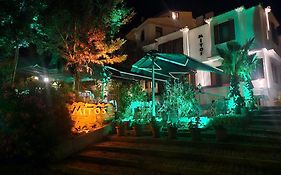 Mitos Hotel
